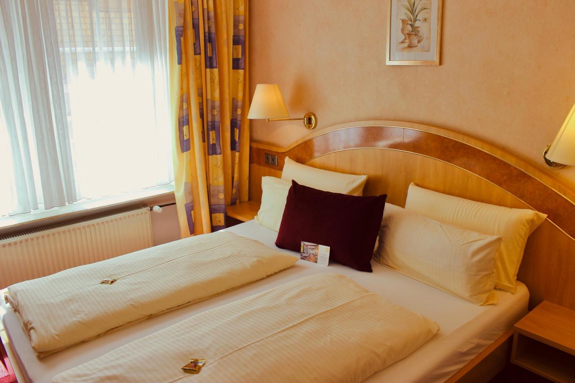 Hotel Weinhof Cochem Esterno foto