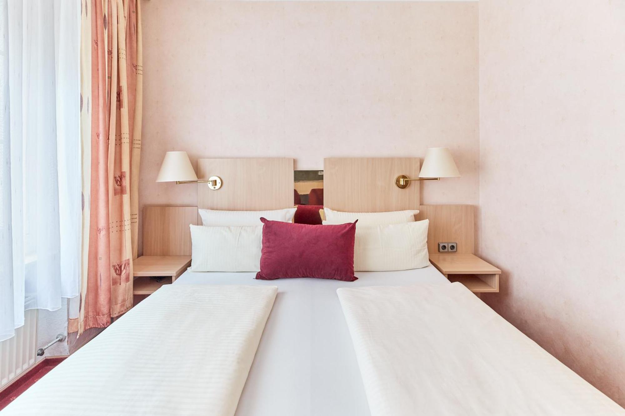 Hotel Weinhof Cochem Esterno foto
